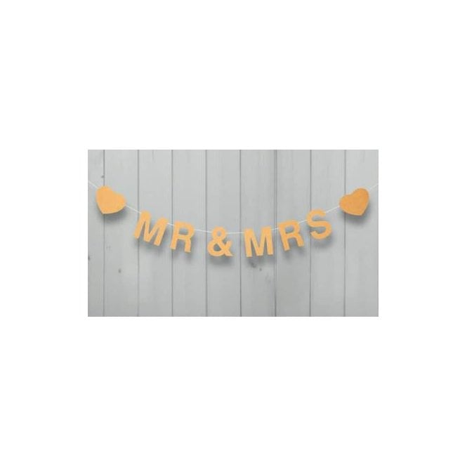 Hootyballoo Wooden Bunting Mrs & Mrs - Brown